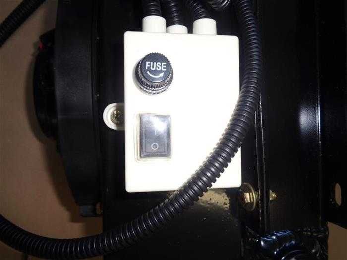 Racitor ulei hidraulic aer Italia 12V 120W in out 1" cu termostat