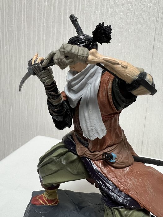 Фигурка Секиро (игра Sekiro: Shadows Die Twice)