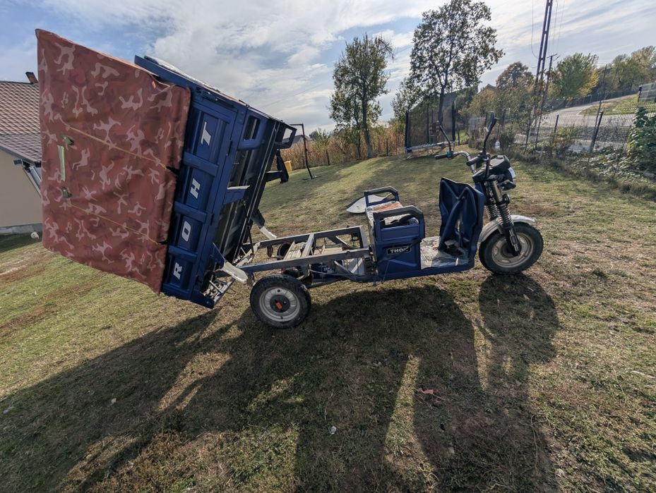 Triciclu electric model HOBBY