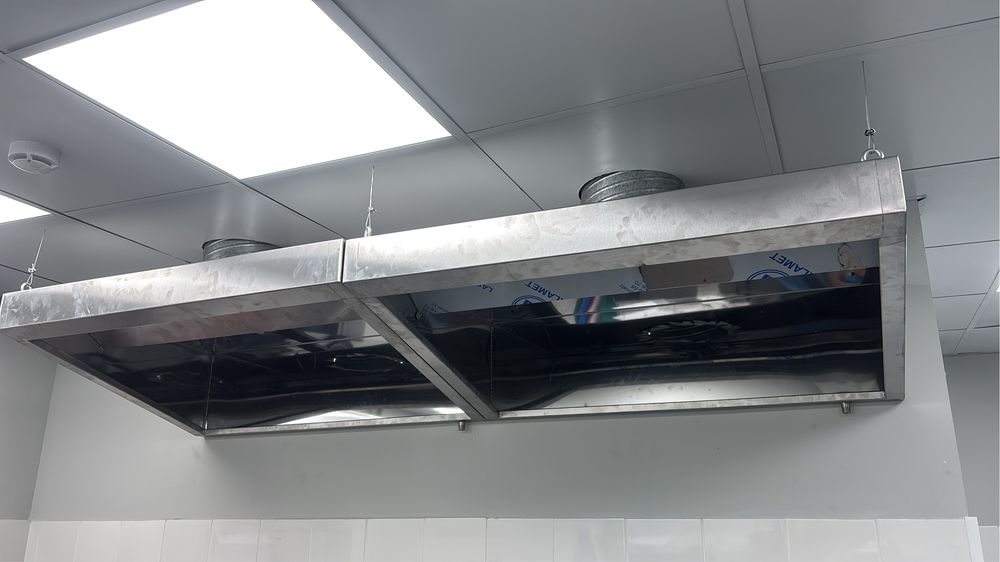 Установка кухонной вентиляции