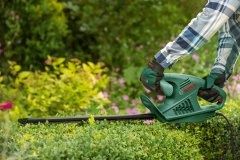 Кусторез электрический Bosch EasyHedgeCut 55