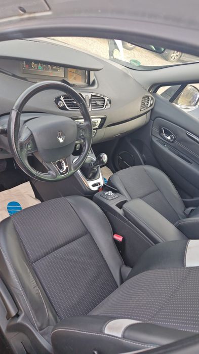 Granad scenic 3  7locuri