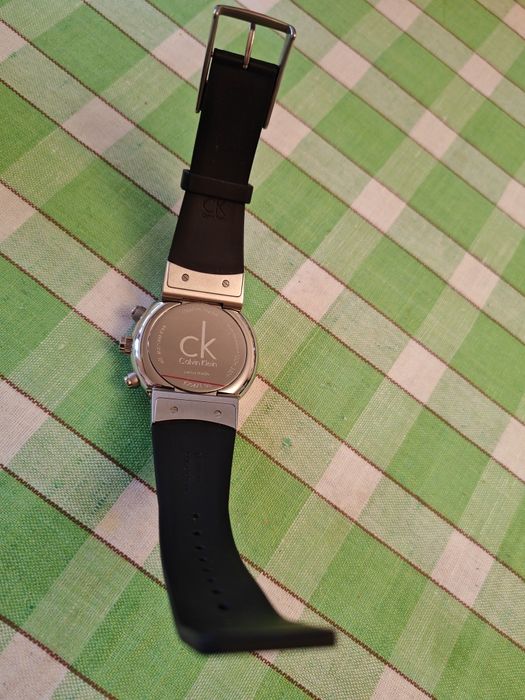 Продавам оригинален часовник Calvin Klein Chronograph