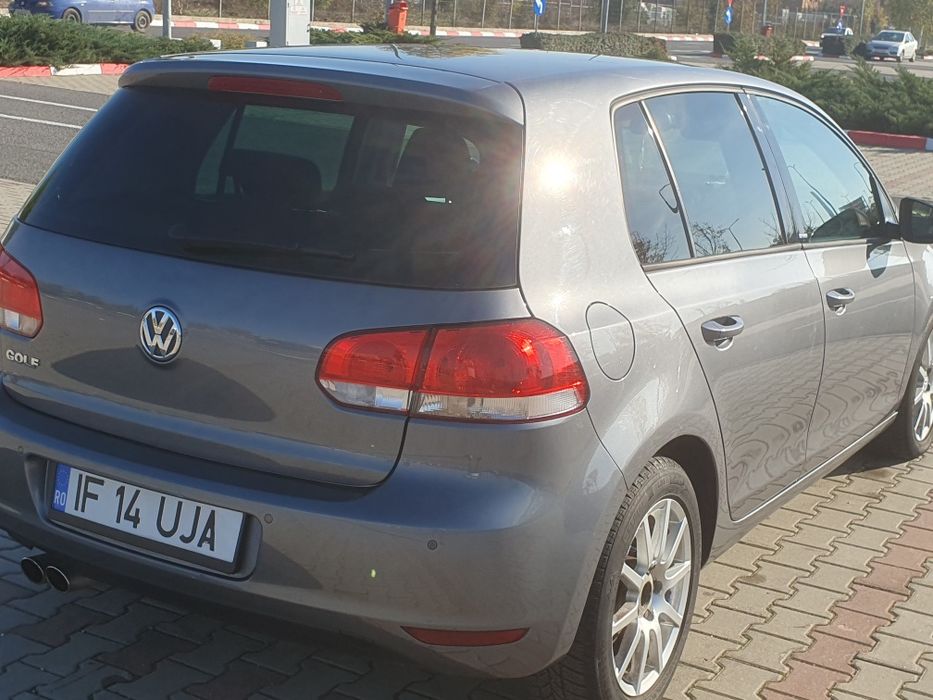 Vând  Golf  6 benzină