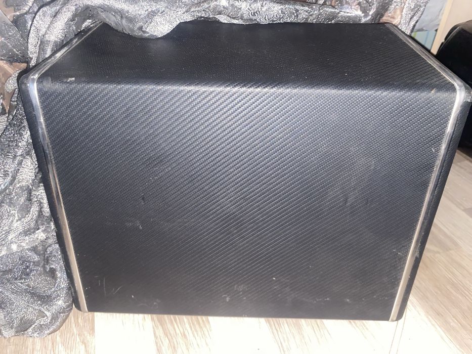 сабвуфер элемент