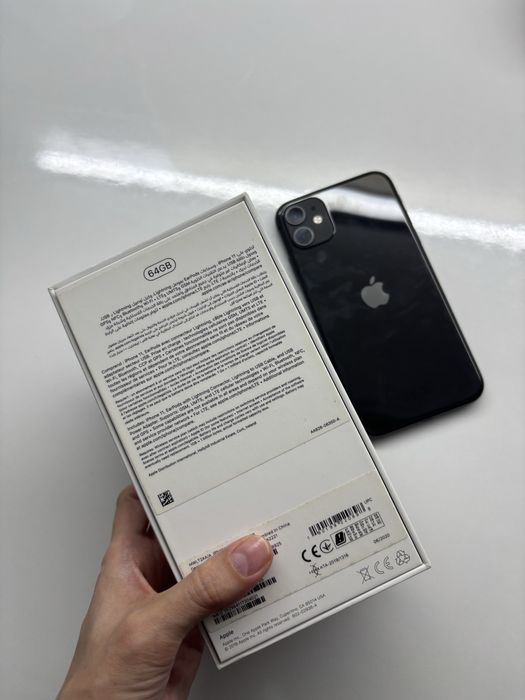 Продам Iphone 11 64гб все родное (айфон)