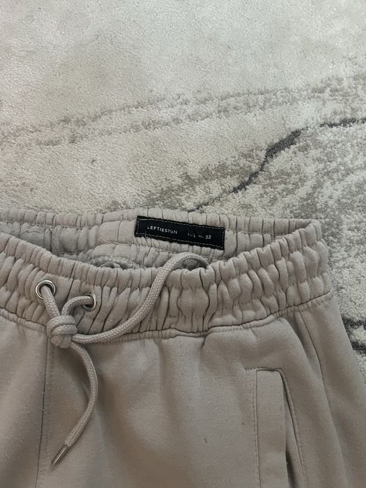 Vand pantaloni trening