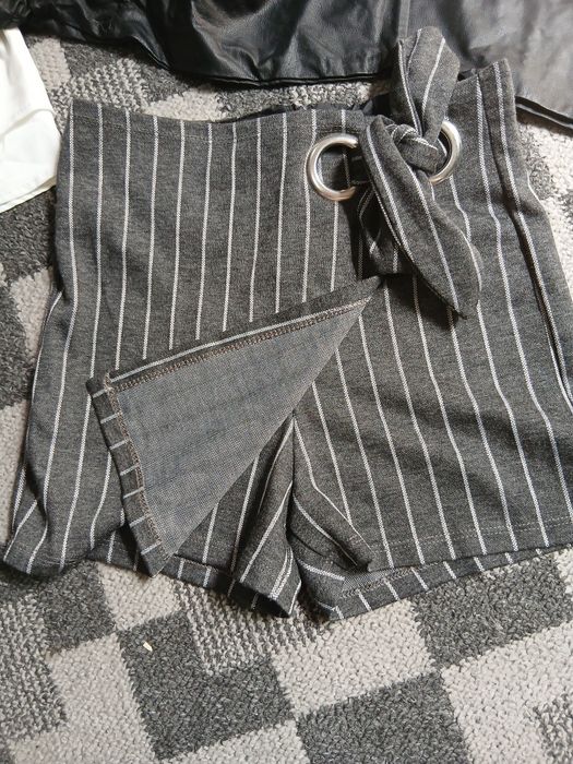 Юпка шортик с линями