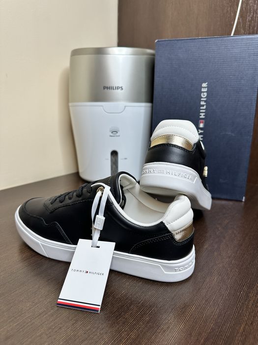 Оригинальные женские Tommy Hilfiger