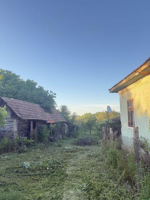 Vand casa sat Dobra comuna Balacita Mehedinti