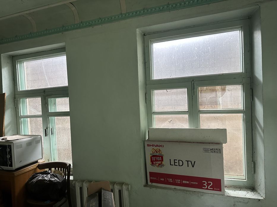 Eshik va romlar buzib olib ketish kerak