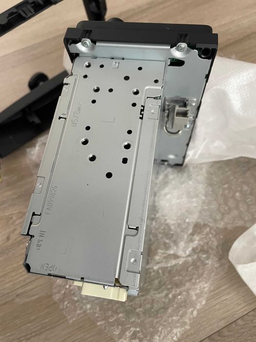 Заводско CD/Radio/Bluetooth Toyota RAV4 gen3