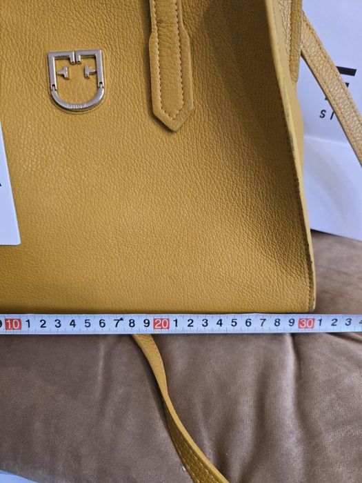 Дамска чанта FURLA - естествена кожа