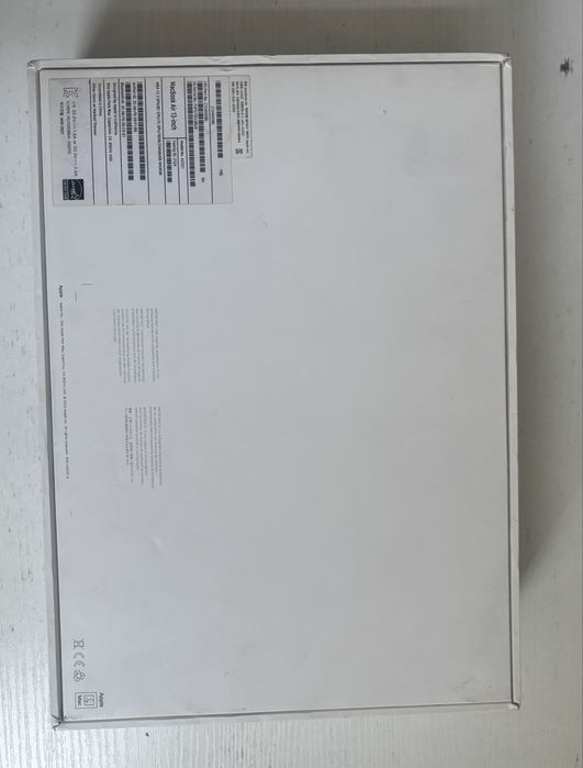 MacBook Air M1 / 16 GB ОЗУ / 256 GB SSD (Разбит экран)
