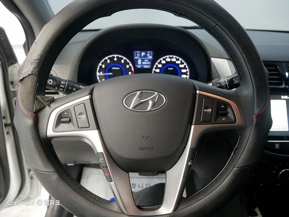 Hyundai Accent, Solaris кнопки руля(мультирули)