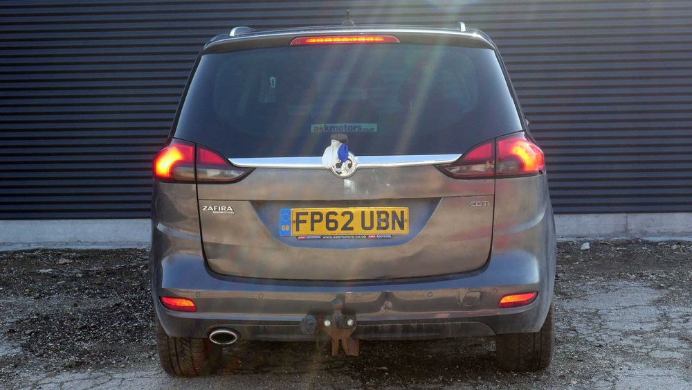 Opel Zafira Tourer C 2012-2019  НА ЧАСТИ
