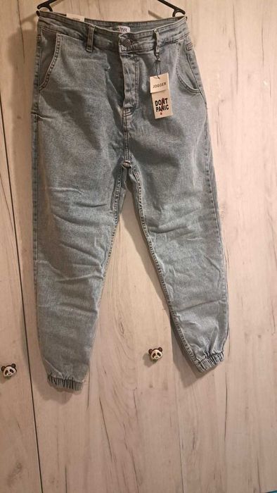 Продавам нови дънки