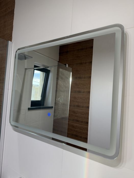 Oglinda 80x60 Led integrat