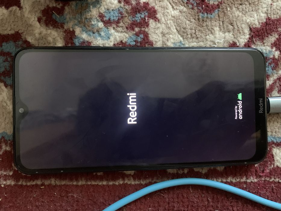 Продам редми а8