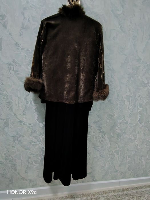 Вечерний платье.