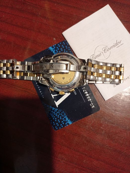 Часы мужские наручные