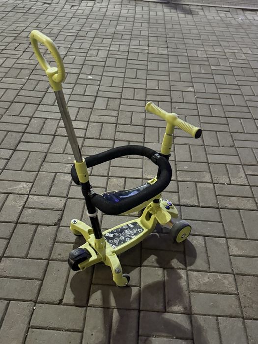 Продам самокат 3в1