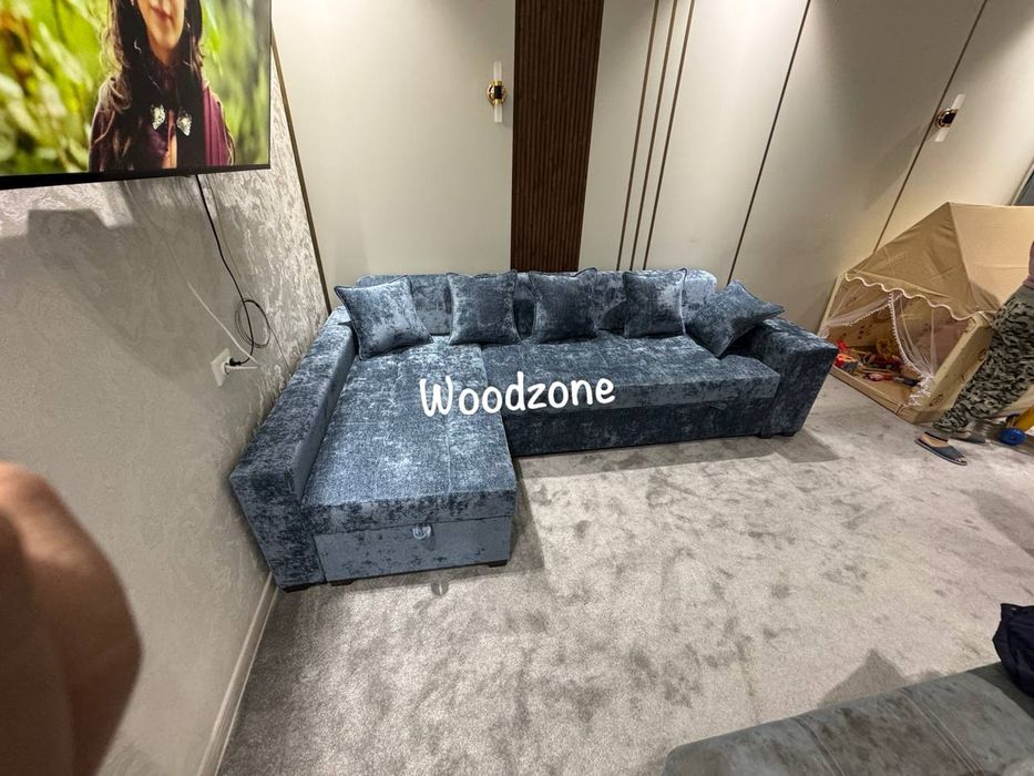 Угловой раскладной диван размер 260х150см