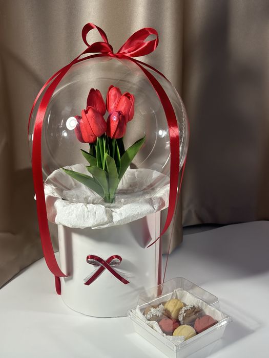 Бабл шары с тюльпаном