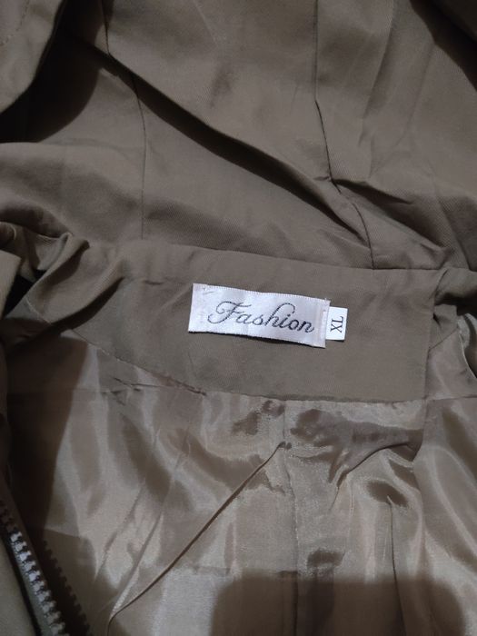 Продаётся парка осень - весна