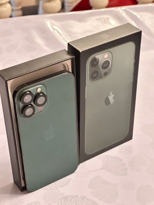 Продам Iphone 13 pro max