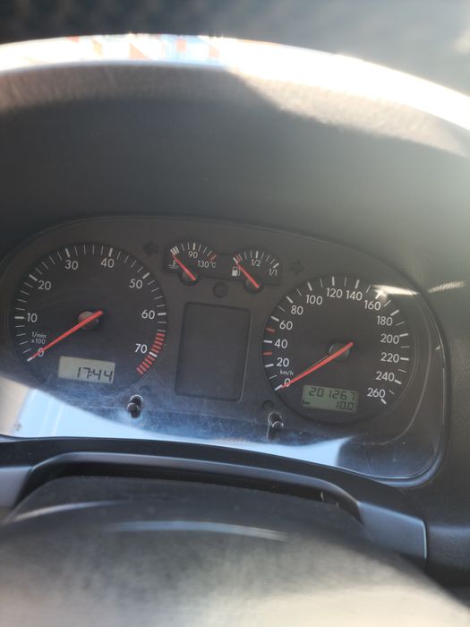 Volkswagen Golf 4 1.8 20v 125 cp