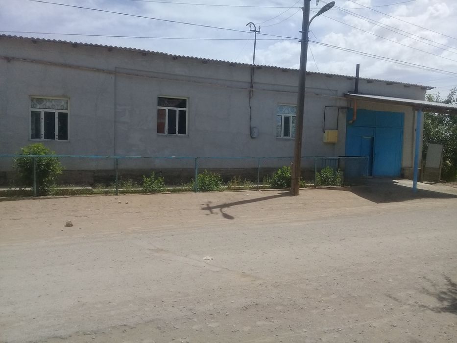 Уй сатилади гербиш завод 21 Жоли малбазар Каси бахаси келисимли