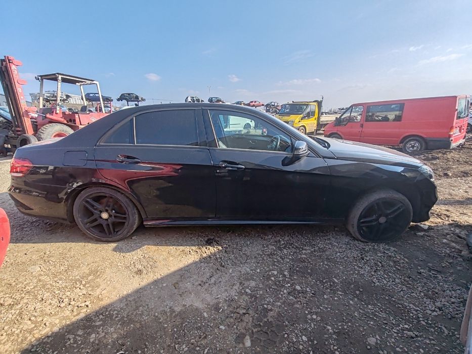 Dezmembrez Mercedes-Benz E-Class W212 2016 2.2 E 220 Cdi Om 651.924 12