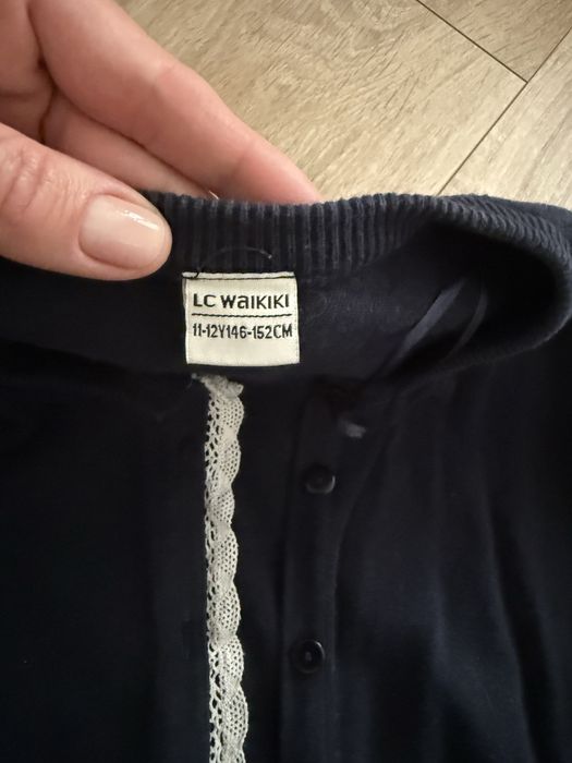 Продам школьные вещи на девочку