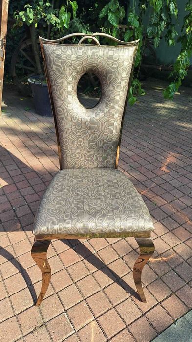 Vand 4 scaune stare foarte buna