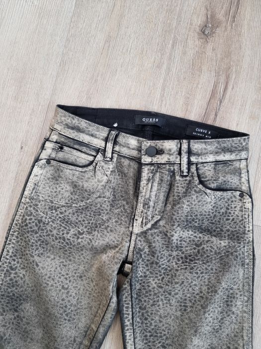 Blugi Guess de dama