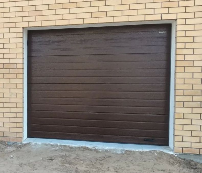 Автоматические секционные ворота