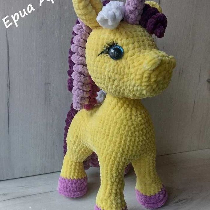 Ръчно плетен играчки