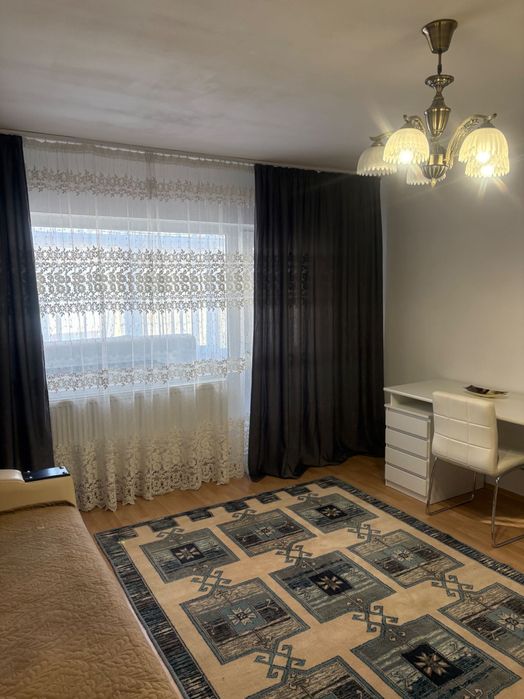 Apartament de închiriat zona CFR