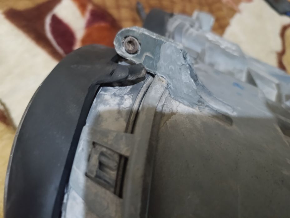 Фара на Мерседес 210 до рестайлинг