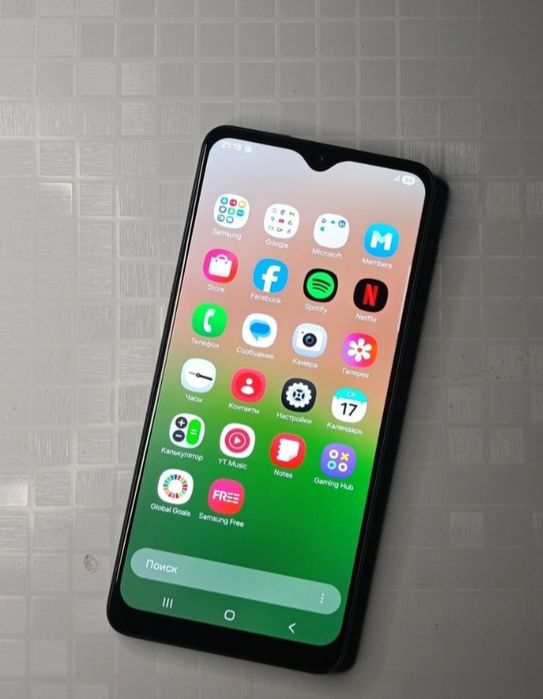 Telefon A33 sotiladi