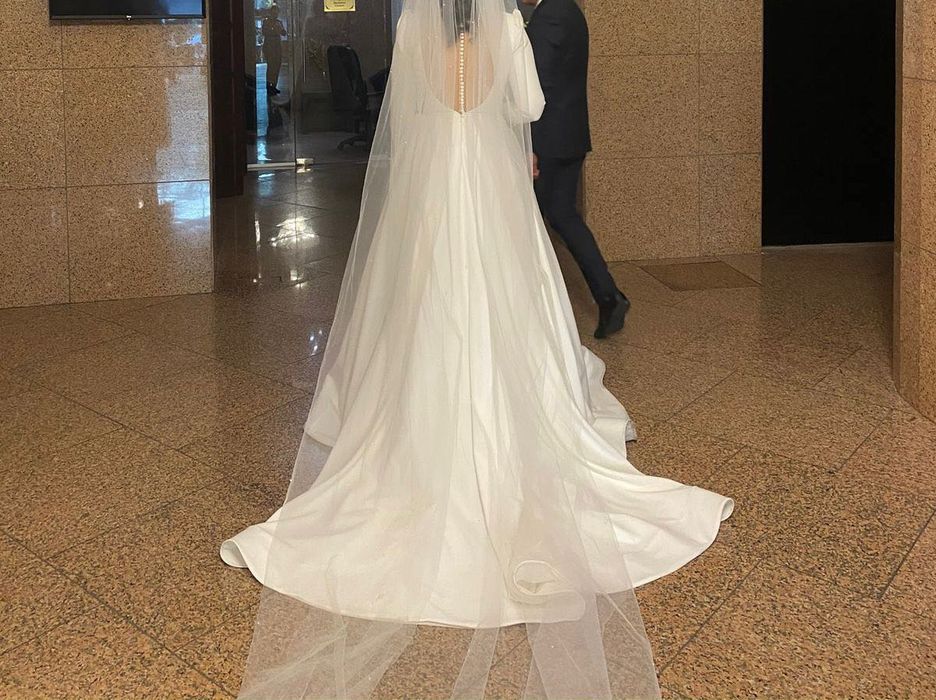 Свадебное платье