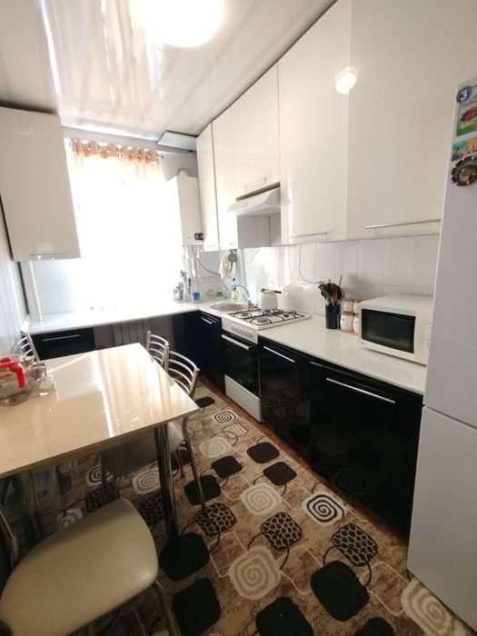 Arenda srochno qizlarga