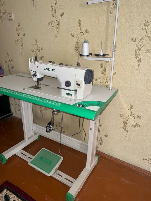 Tikuv mashinasi yangi