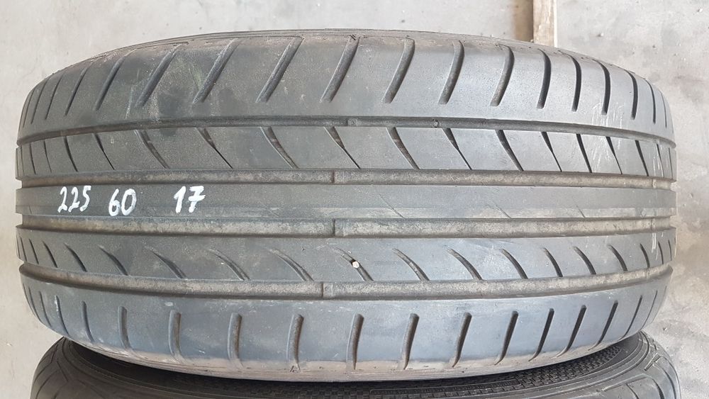Летни гуми 2 броя DUNLOP 225 60 R17 дот1412