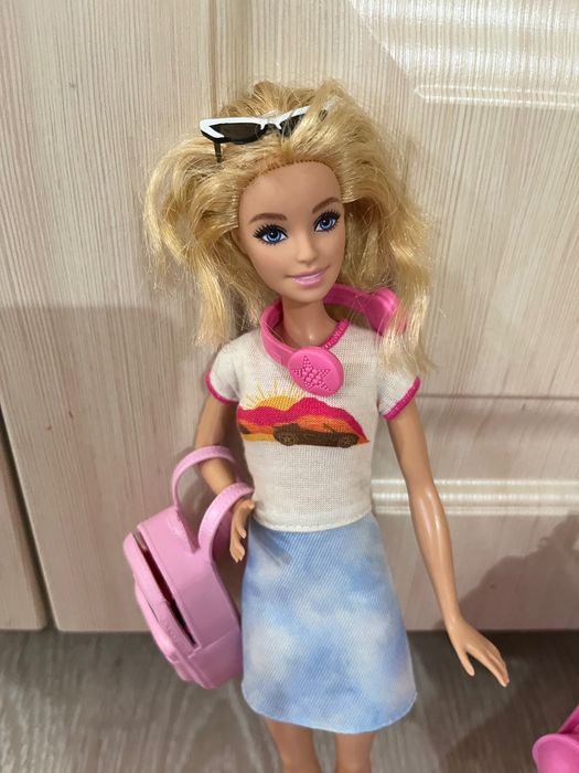 Сет кукла Барби на път плюс комплект за спа салон