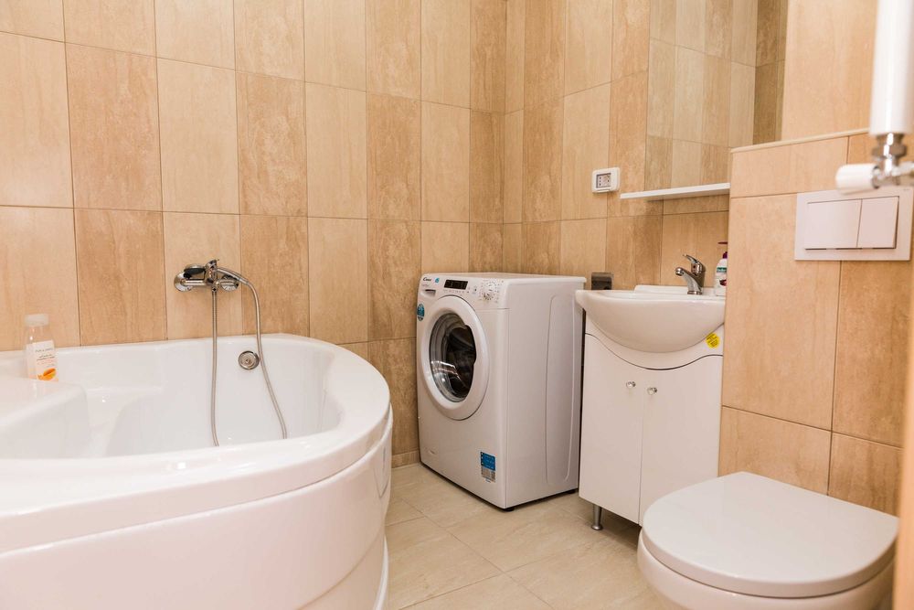 Cazare Inchiriere Regim Hotelier Ap. 2 cam. decomandat Prima lux