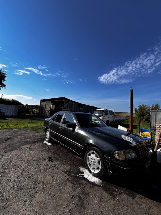 Продам Mercedes-Benz C 180