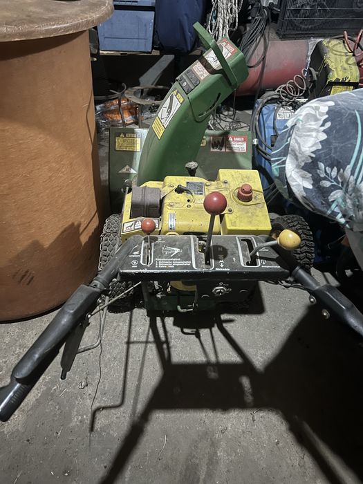 Masina de facut beton betoniera marca altele cu capacitate 200 litri