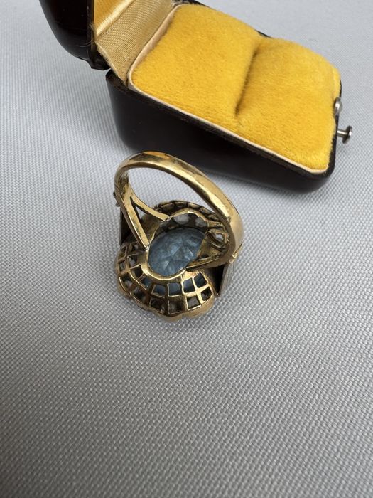 Inel aur 18 k, acvamarin si diamante